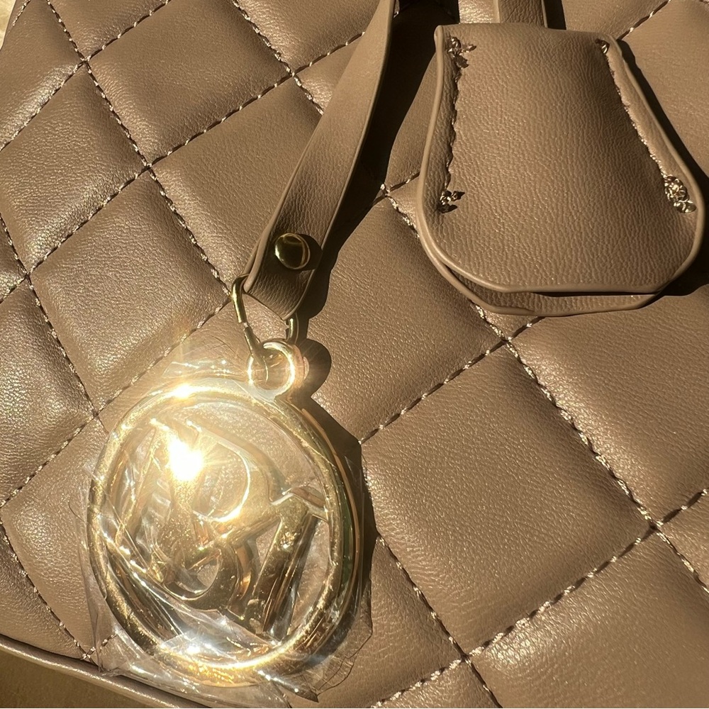 Studio Badgley Mischka Vegan Leather Tote, in Taupe. - Picture 3 of 16